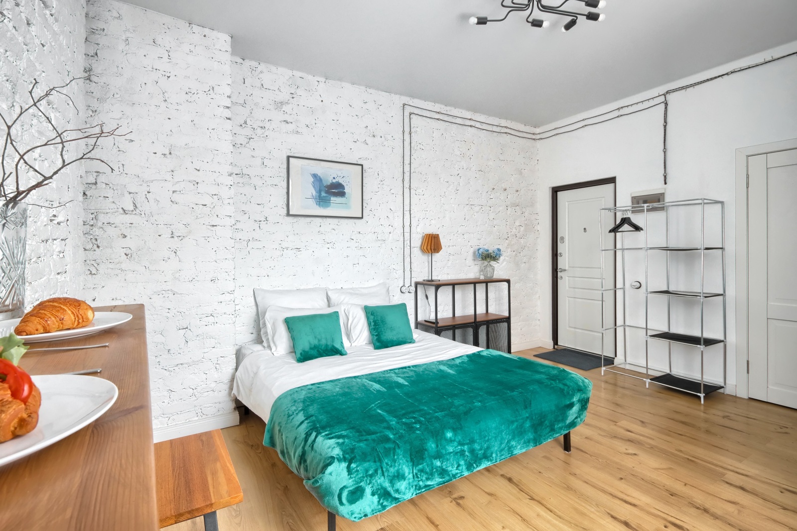 Стильная студия в тихом доме