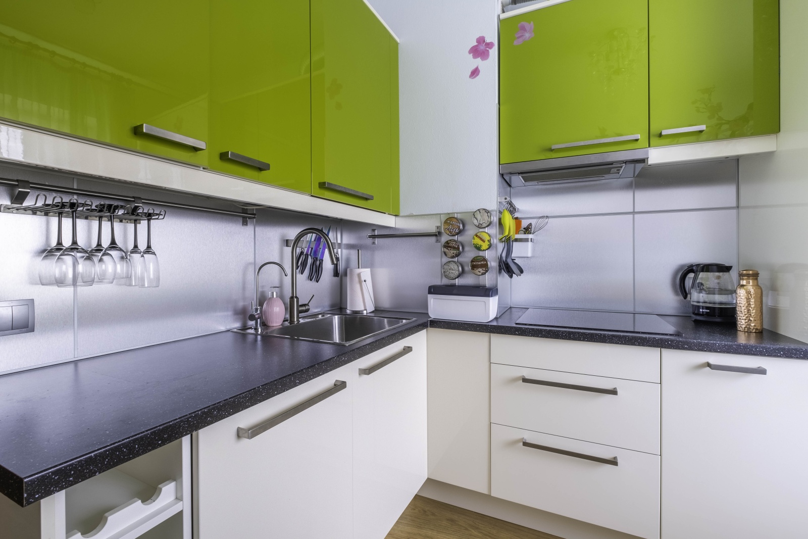 Ухоженная однокомнатная квартира у метро