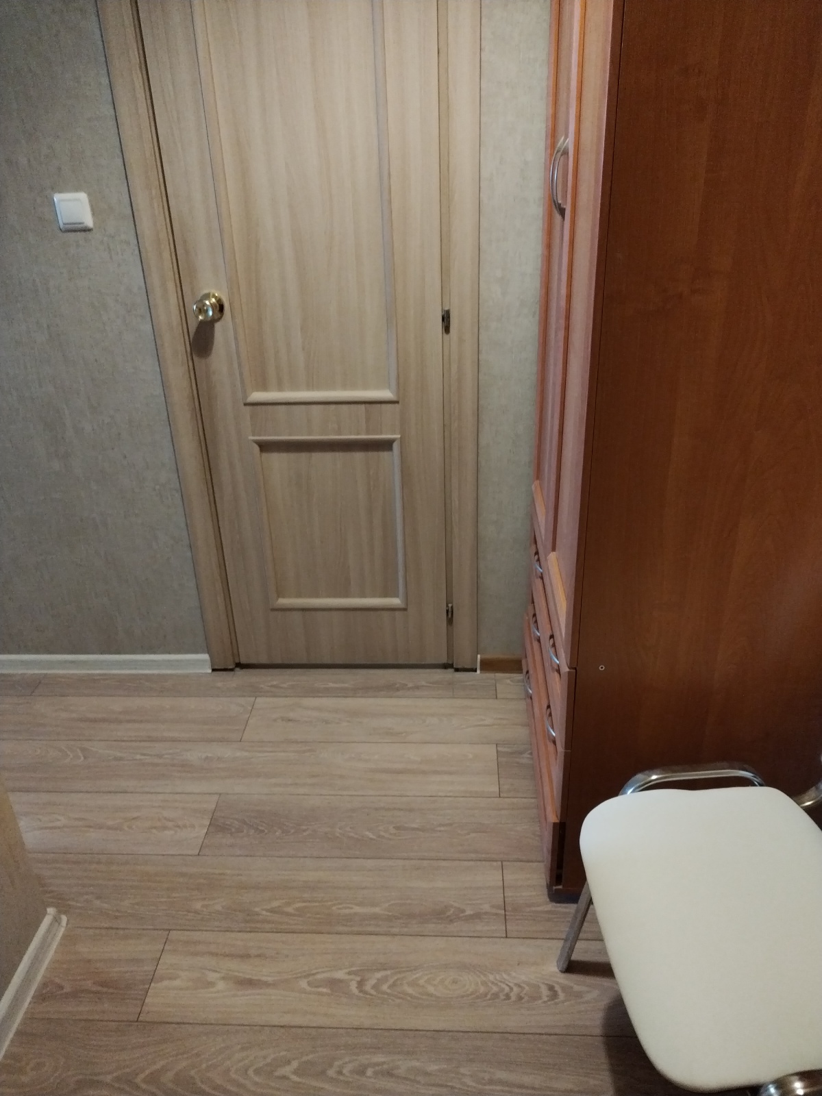 Светлая студия рядом с метро 
