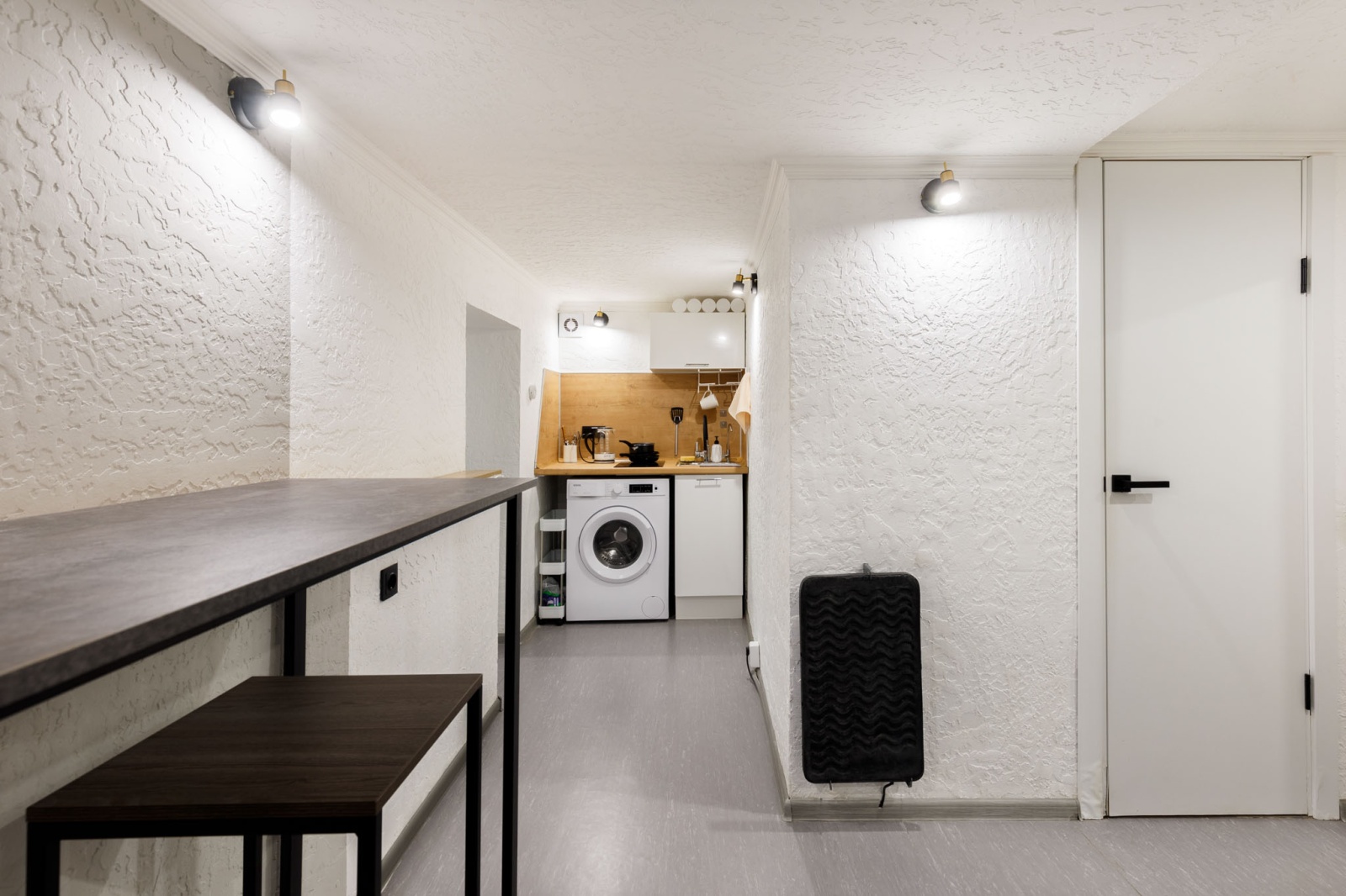 Комфортабельная, чистая, уютная студия в самом сердце Санкт-Петербурга!