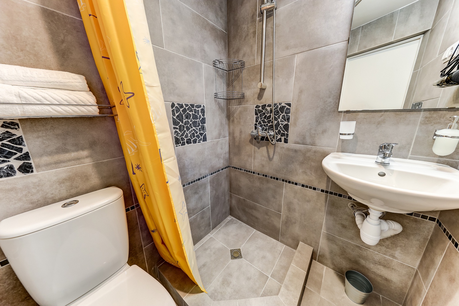 Двухуровневая студия на Моховой 32