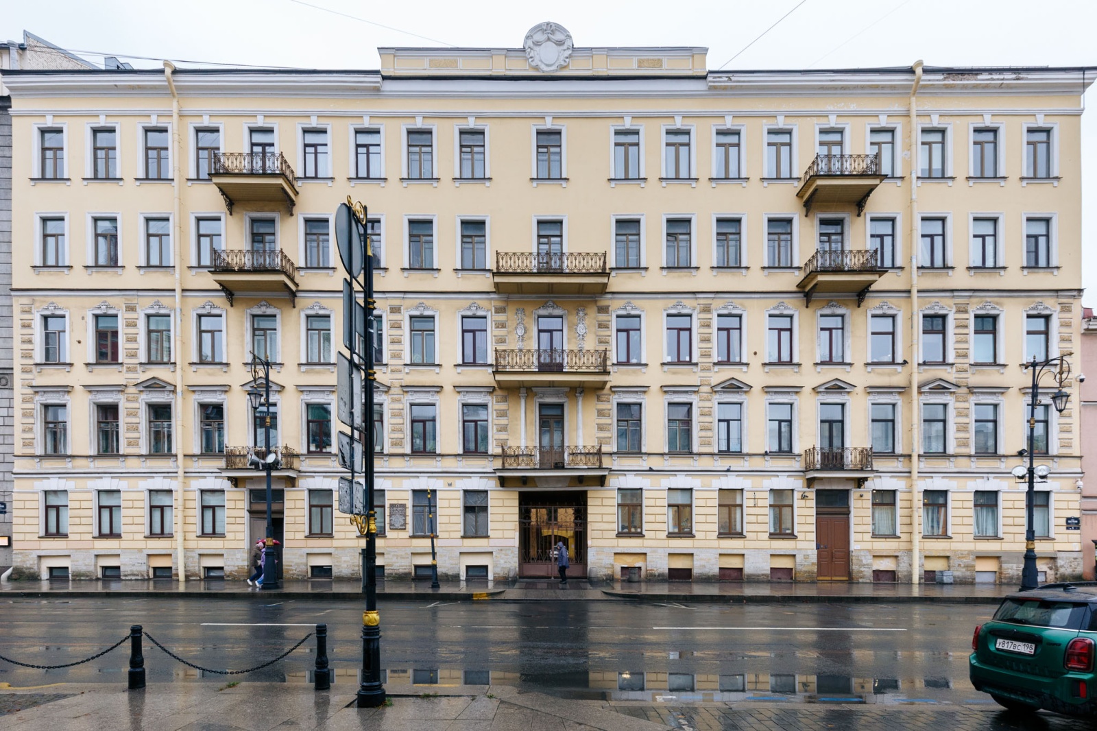 Комфортабельная, чистая, уютная студия в самом сердце Санкт-Петербурга!