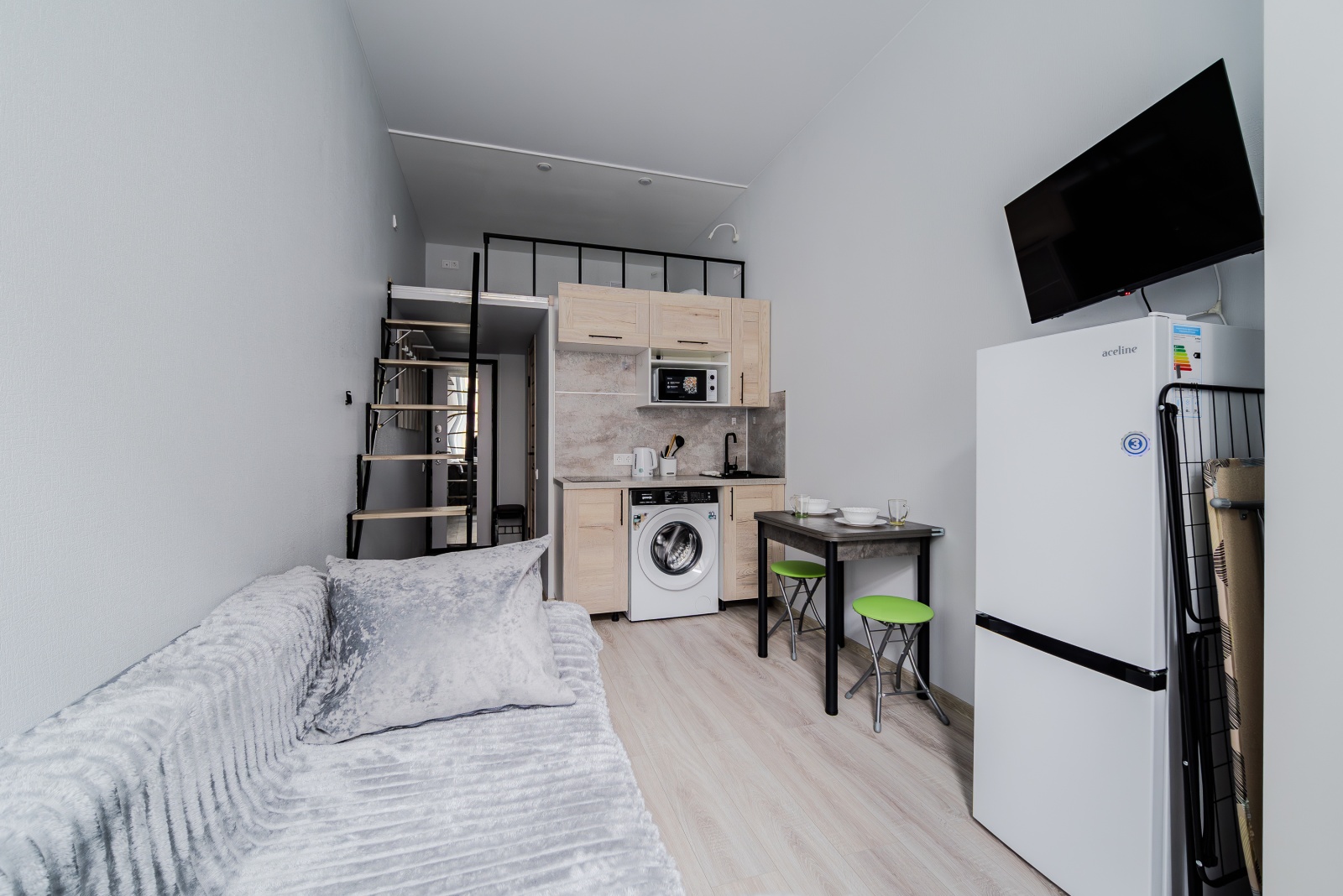 Коломенская 10