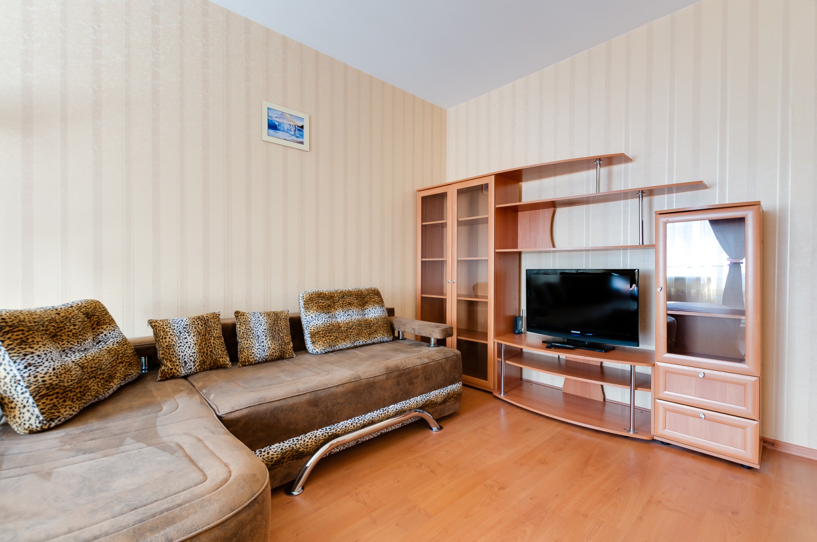 Жилье снять в питере посуточно центре. Comfort Apartment.
