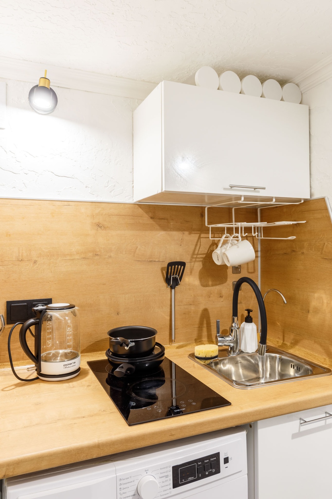 Комфортабельная, чистая, уютная студия в самом сердце Санкт-Петербурга!