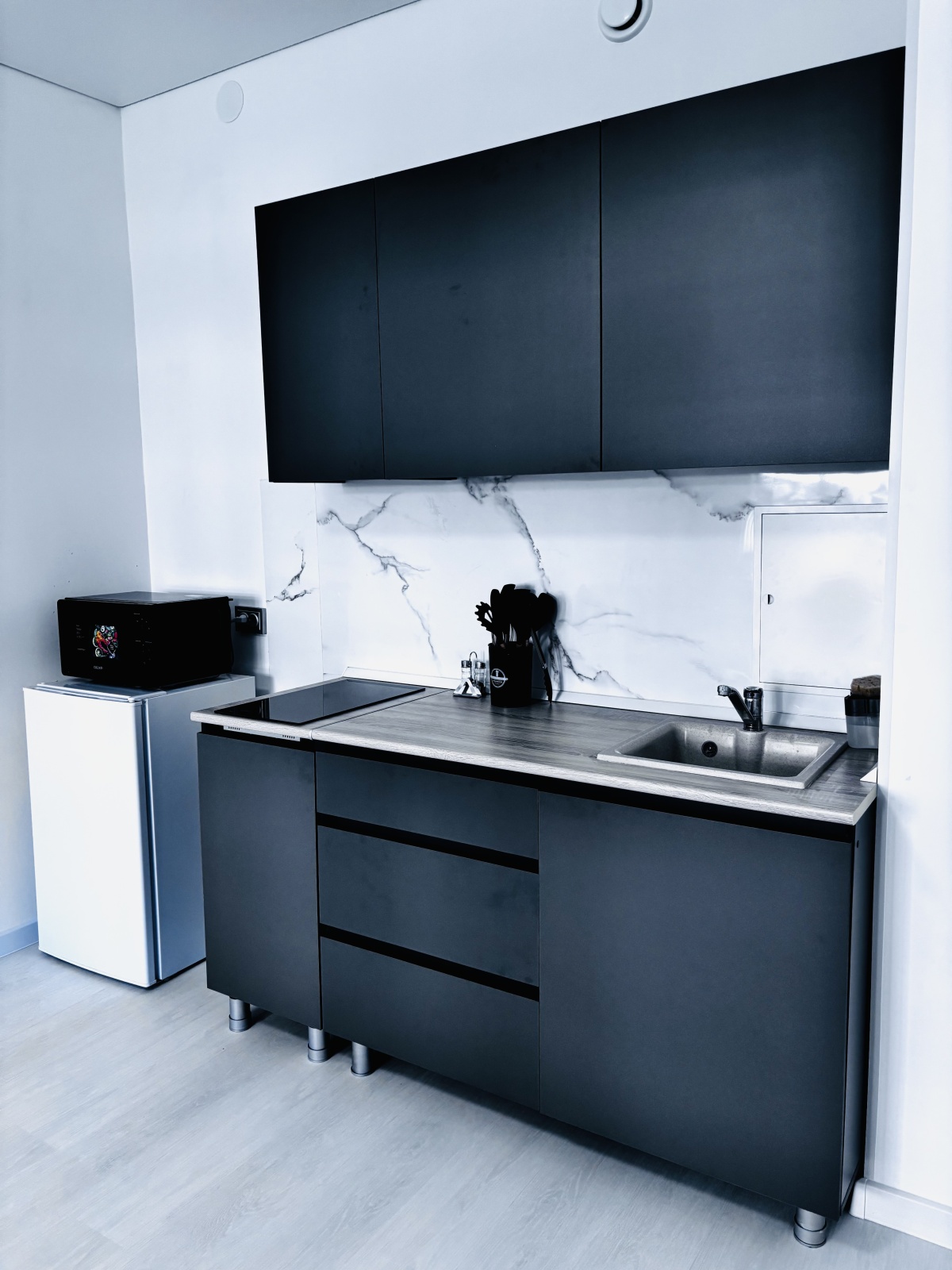 Квартира рядом с аэропортом и Петергоф