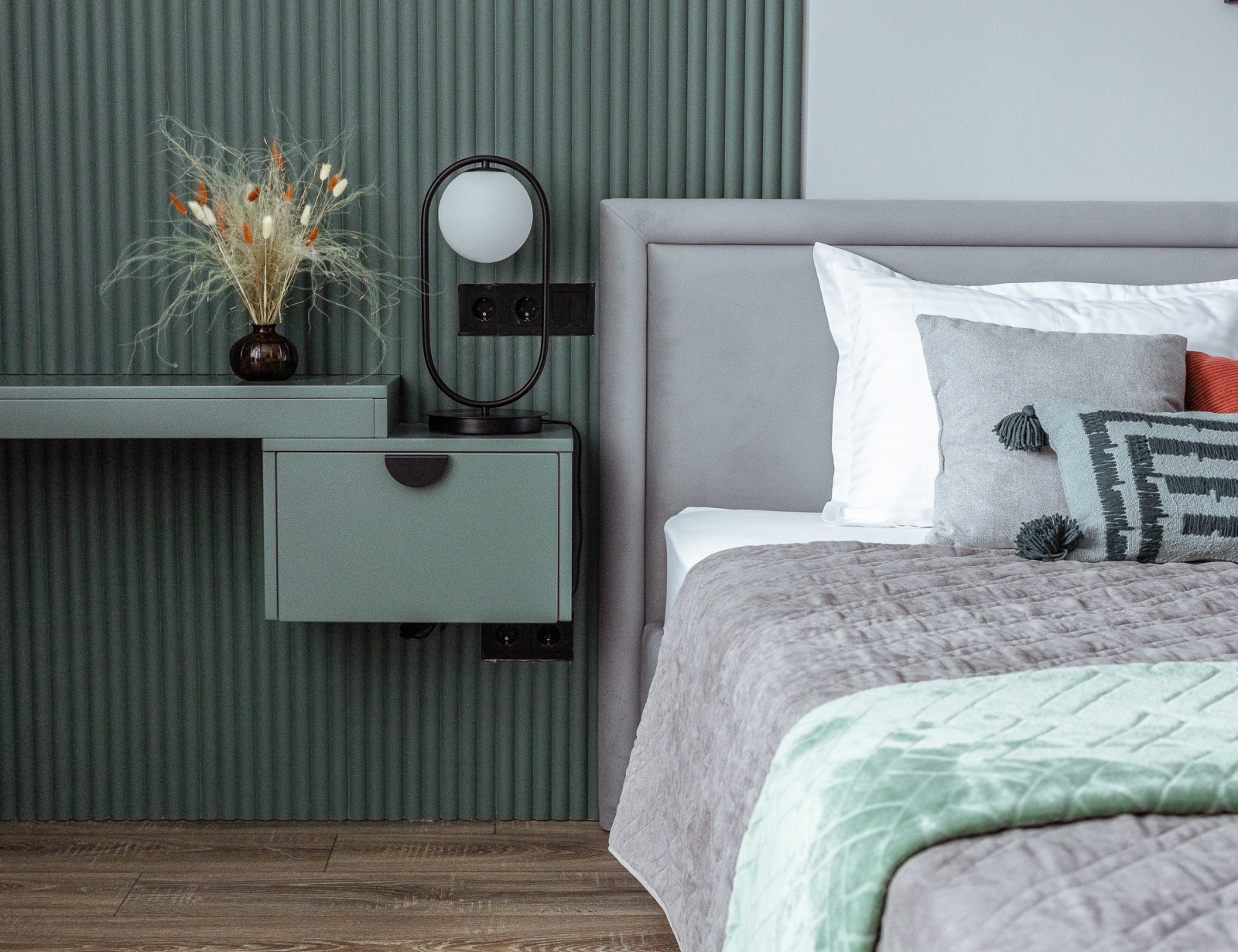 Золотая Гавань Петербурга (евродвушка у Зенит Арены)