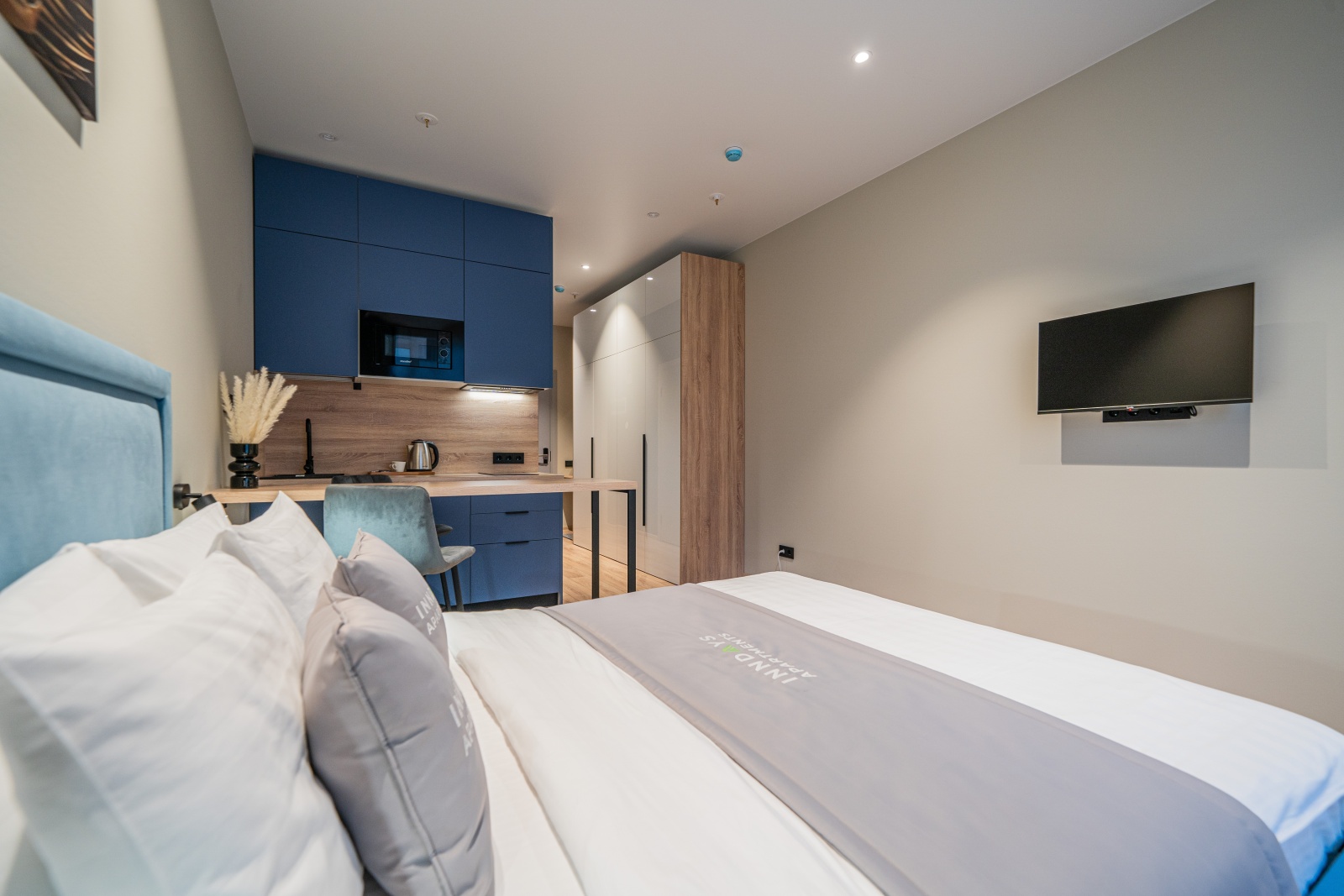 Inndays Apartments на Ладожской