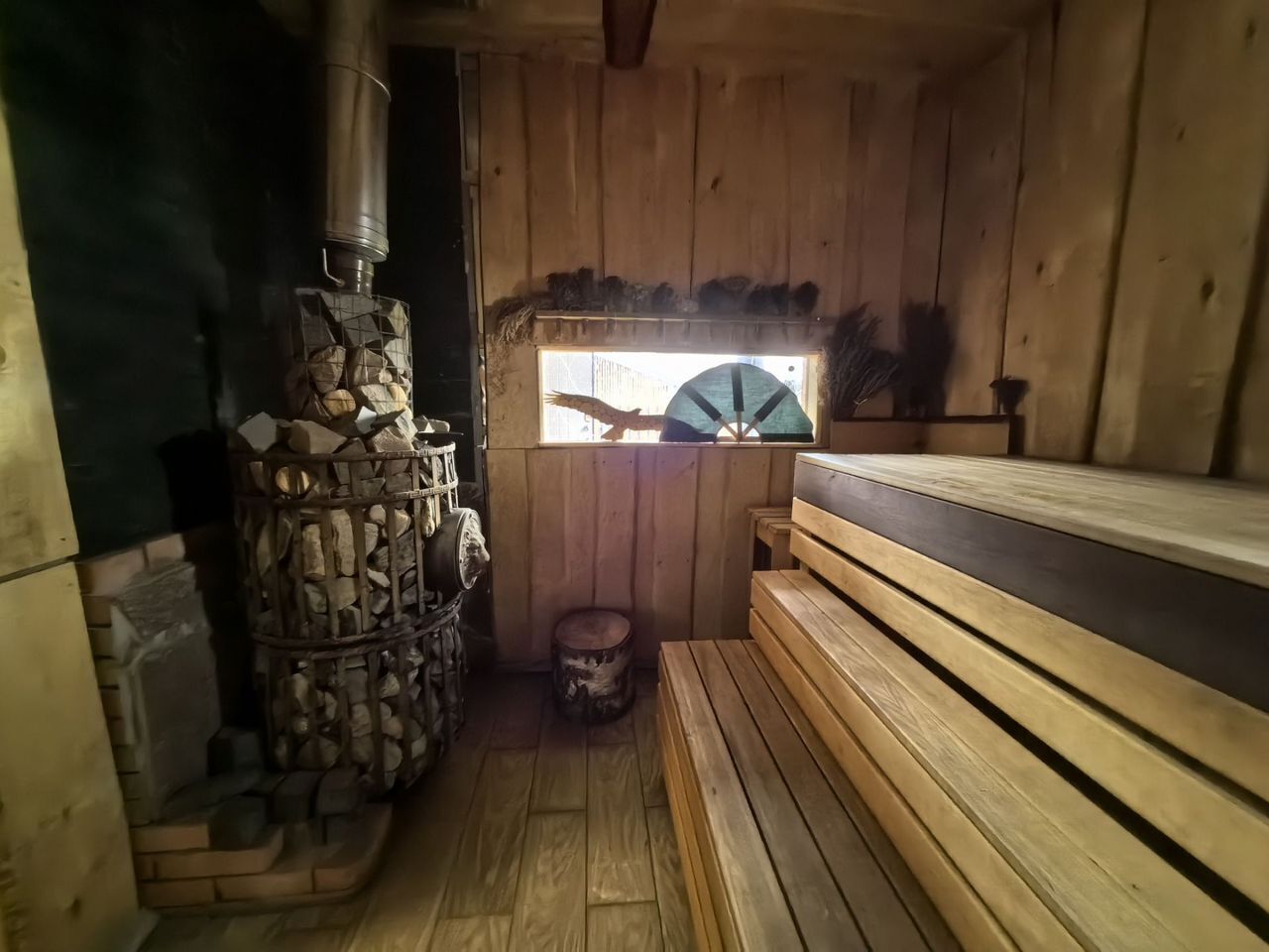 Уютный дом c чанoм и бaнeй для незабываемого oтдыхa