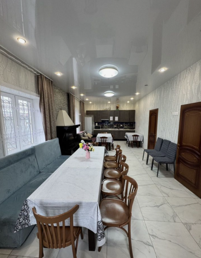 Аренда комфортабельного 5-к. дома, 307,7 м²