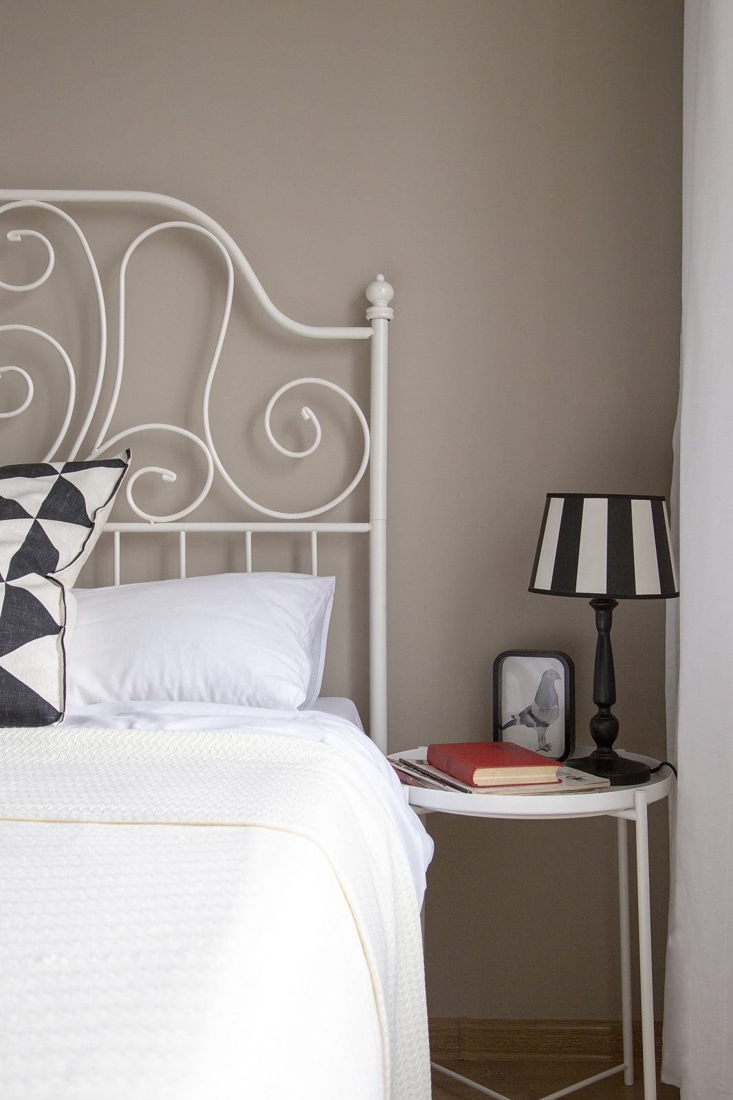 Просторные светлые апартаменты Город Рек на набережной реки Невы (ЖК Мегалит)