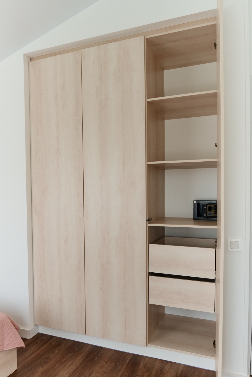 Уютная квартира в гостевом доме рядом с Константиновским дворцом