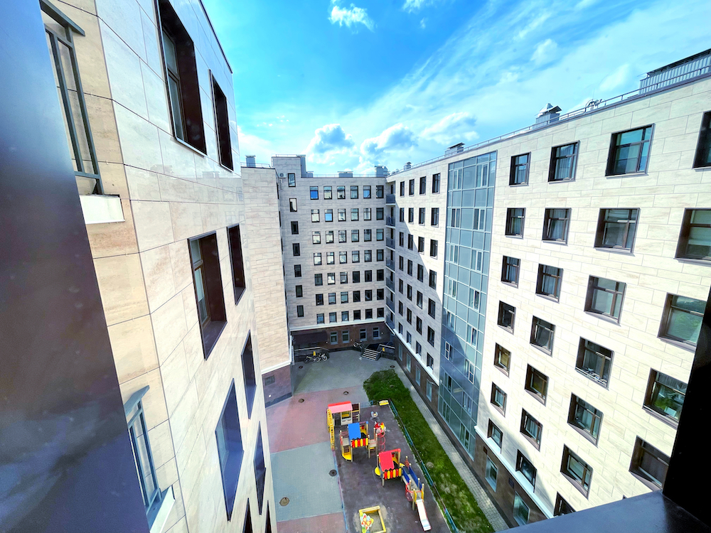 Савушкина 104 Апартаменты для 1-2 взрослых и 1-2 детей с видом на Елагин Остров