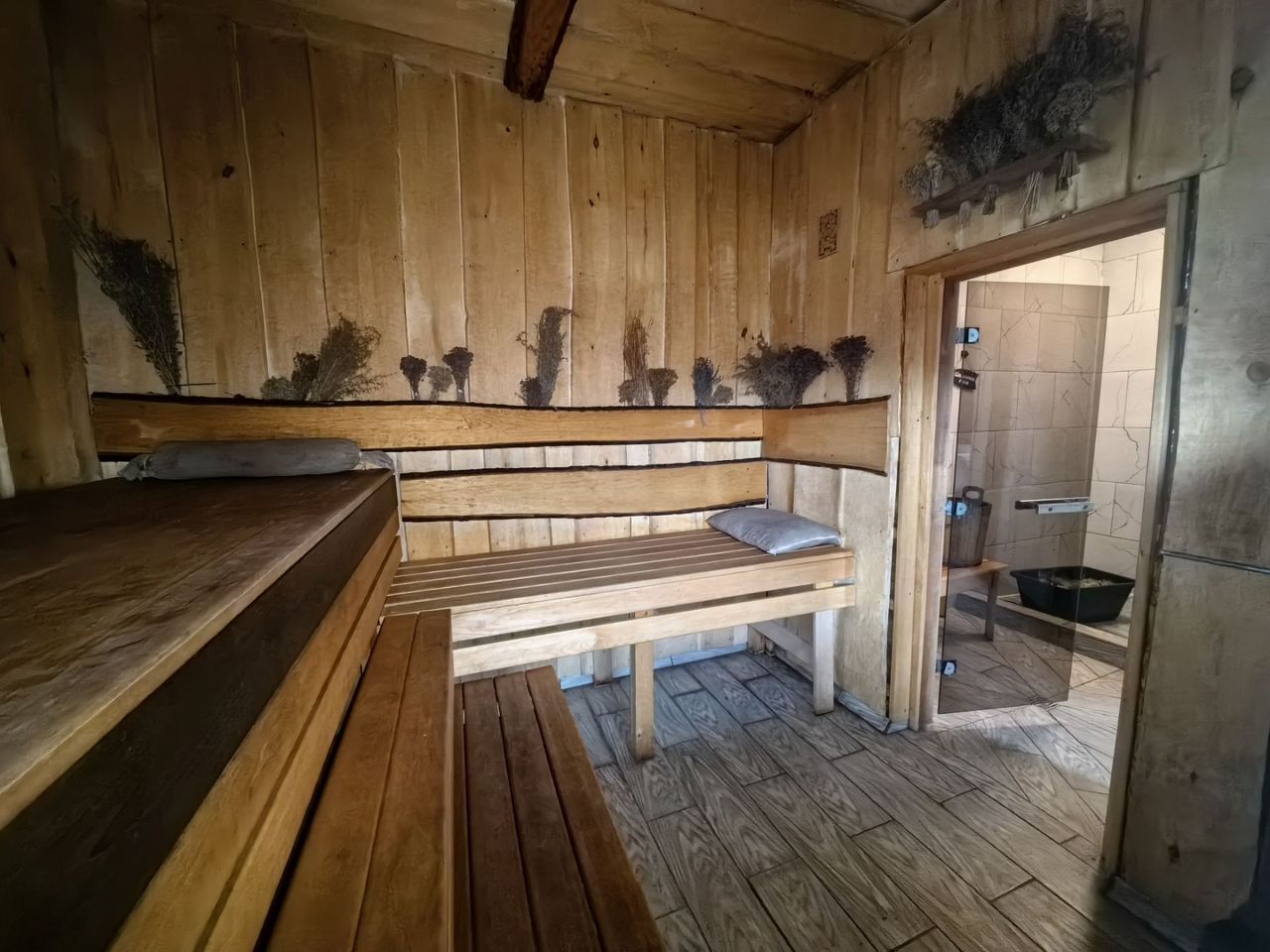 Уютный дом c чанoм и бaнeй для незабываемого oтдыхa