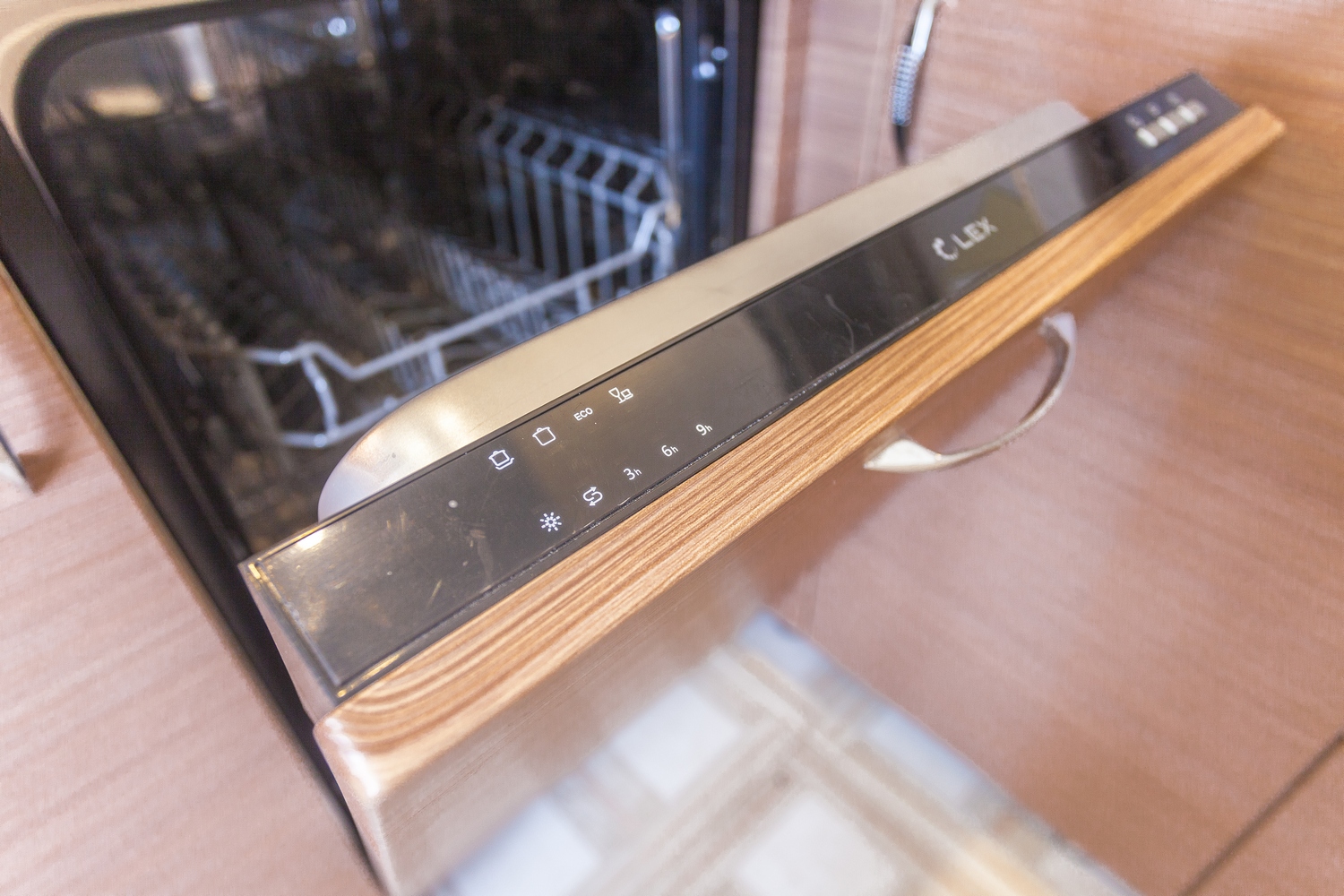 Однокомнатная квартира около метро "Пролетарская" №2