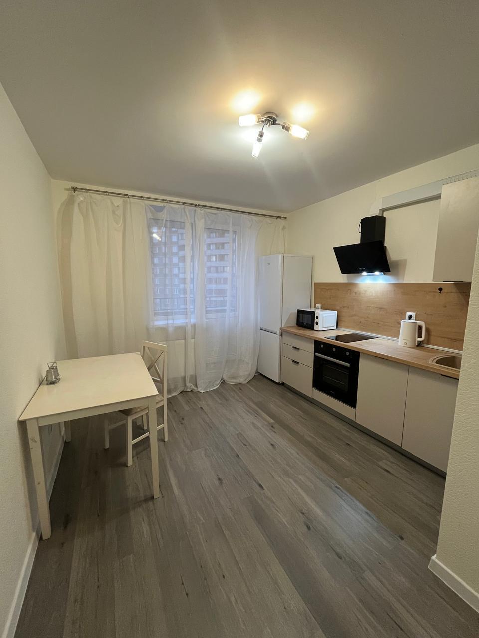 Inndays Apartments на Шоссе в Лаврики 64к1