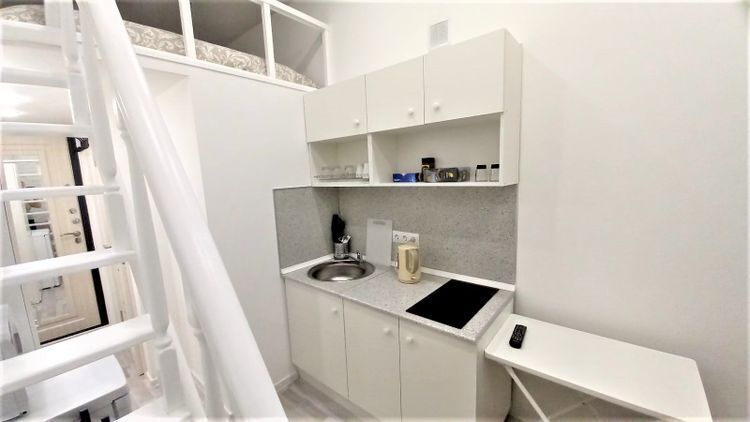 Квартира в пяти минутах от станции метро Петроградская. 