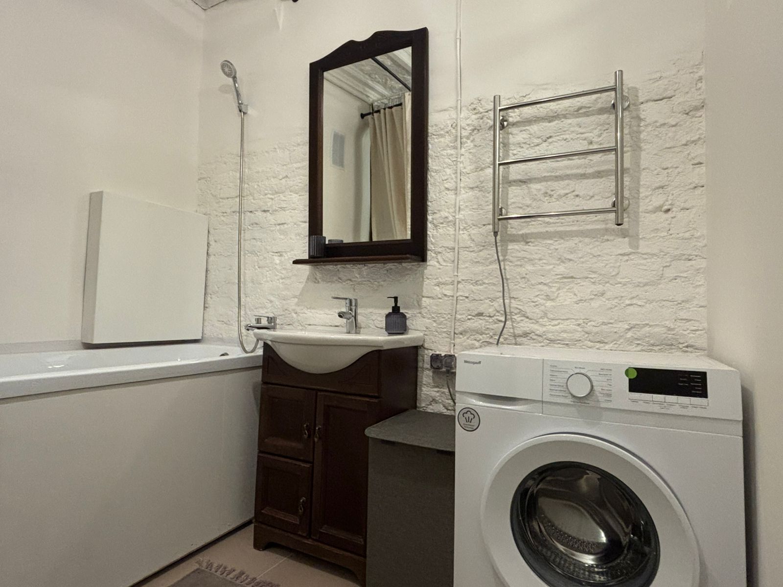 Стильная студия с парковкой