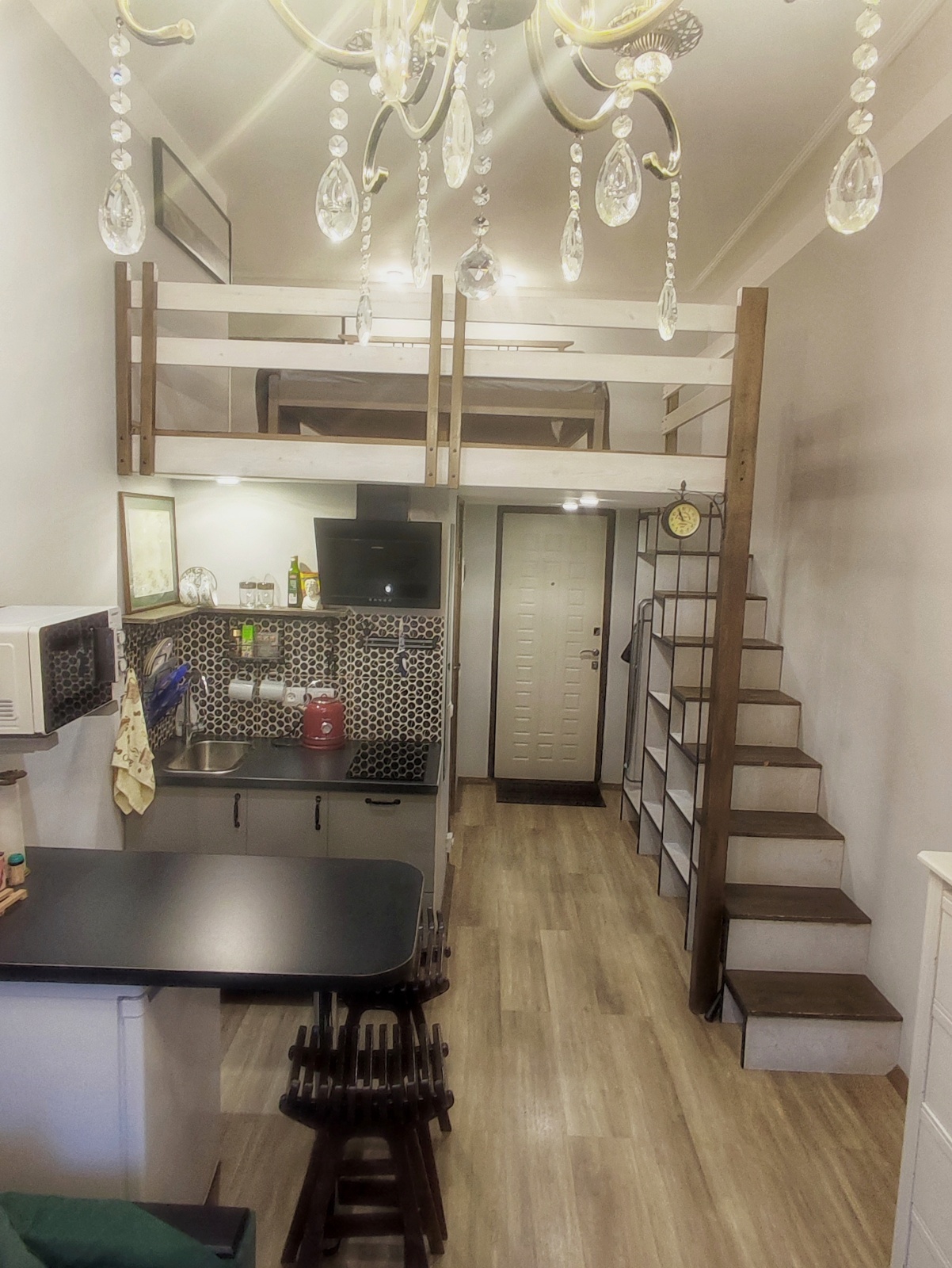 Лофт-студия в центре Васильевского острова 