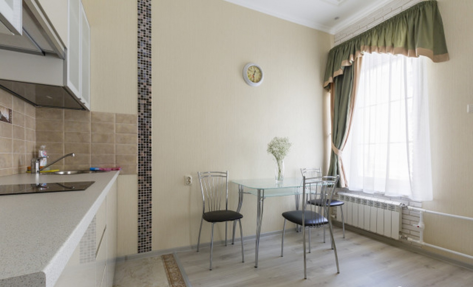 Студия: наб. реки Мойки, 70 