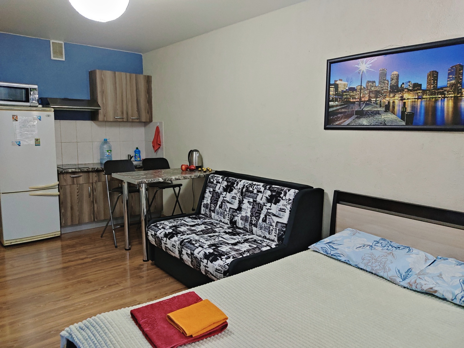 Пара суток на Шувалова 10/18