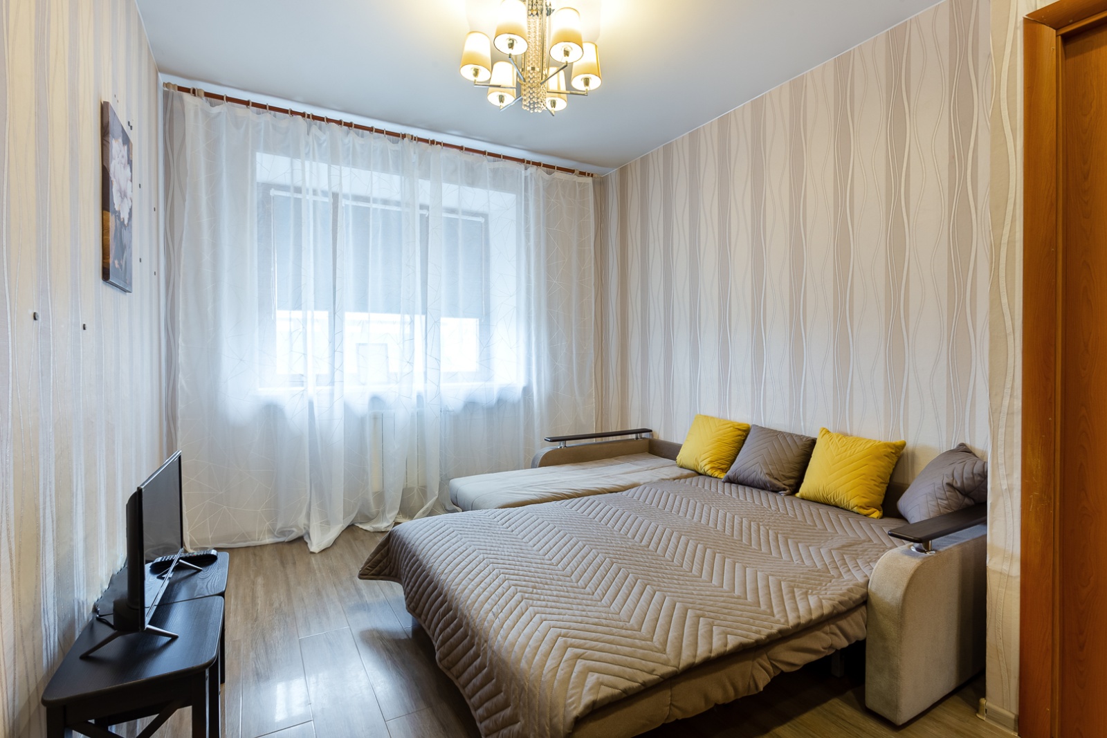 Однокомнатная на Фермском 32