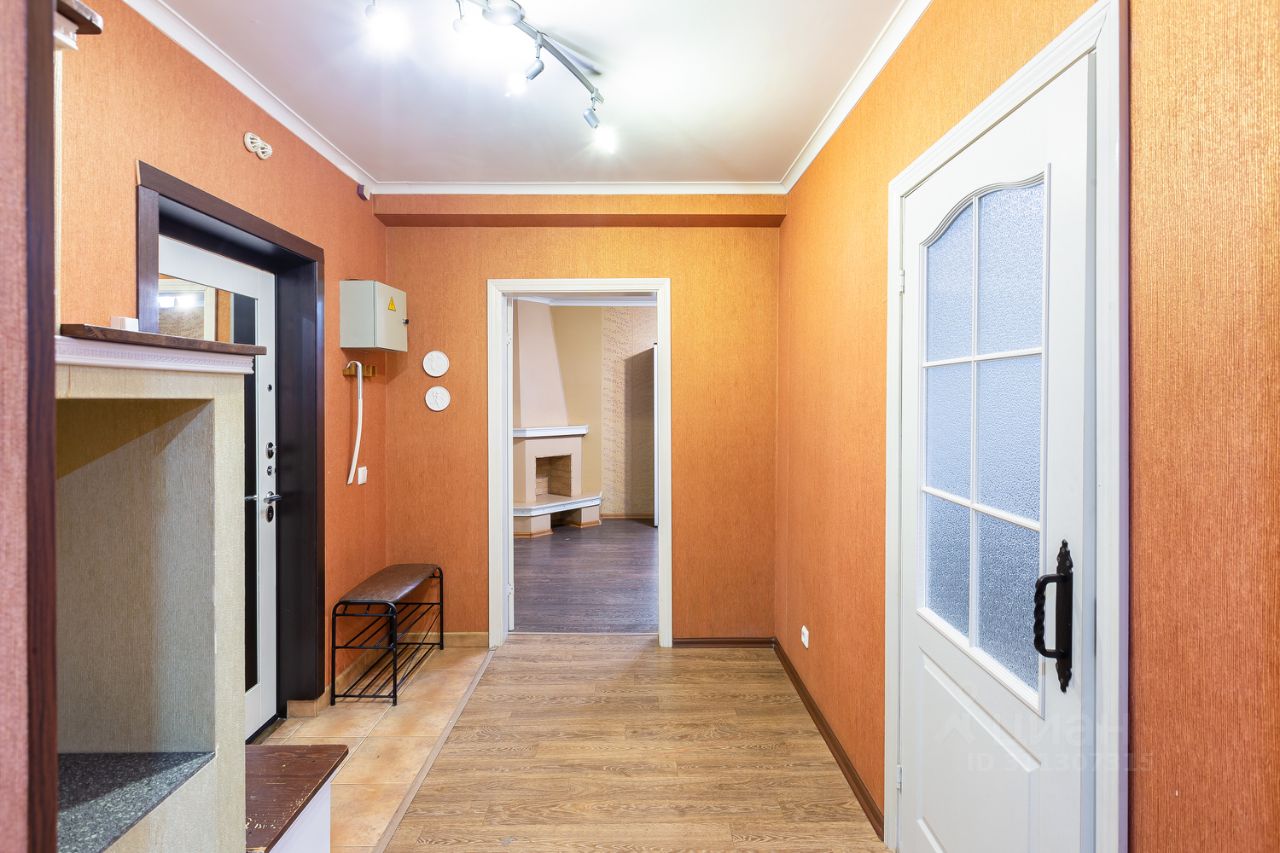 2-комнатная на Сизова 25