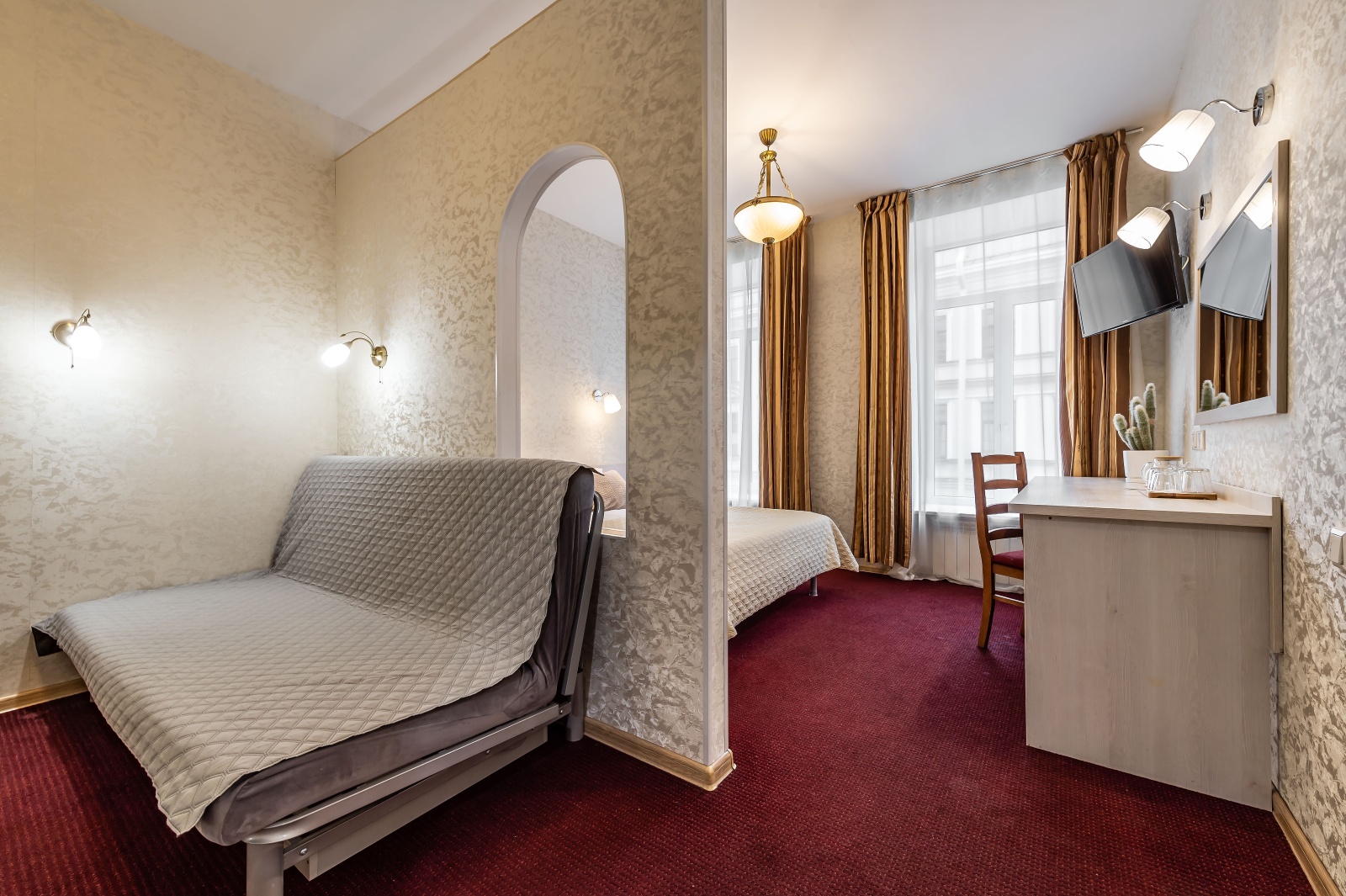 Просторный номер на Б.Конюшенной