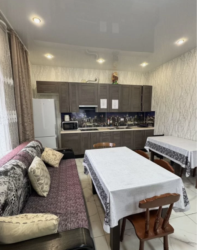 Аренда комфортабельного 5-к. дома, 307,7 м²