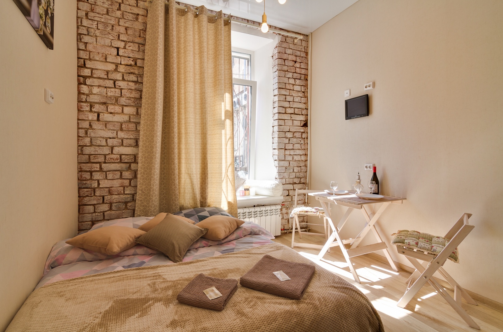 Студия Светлая