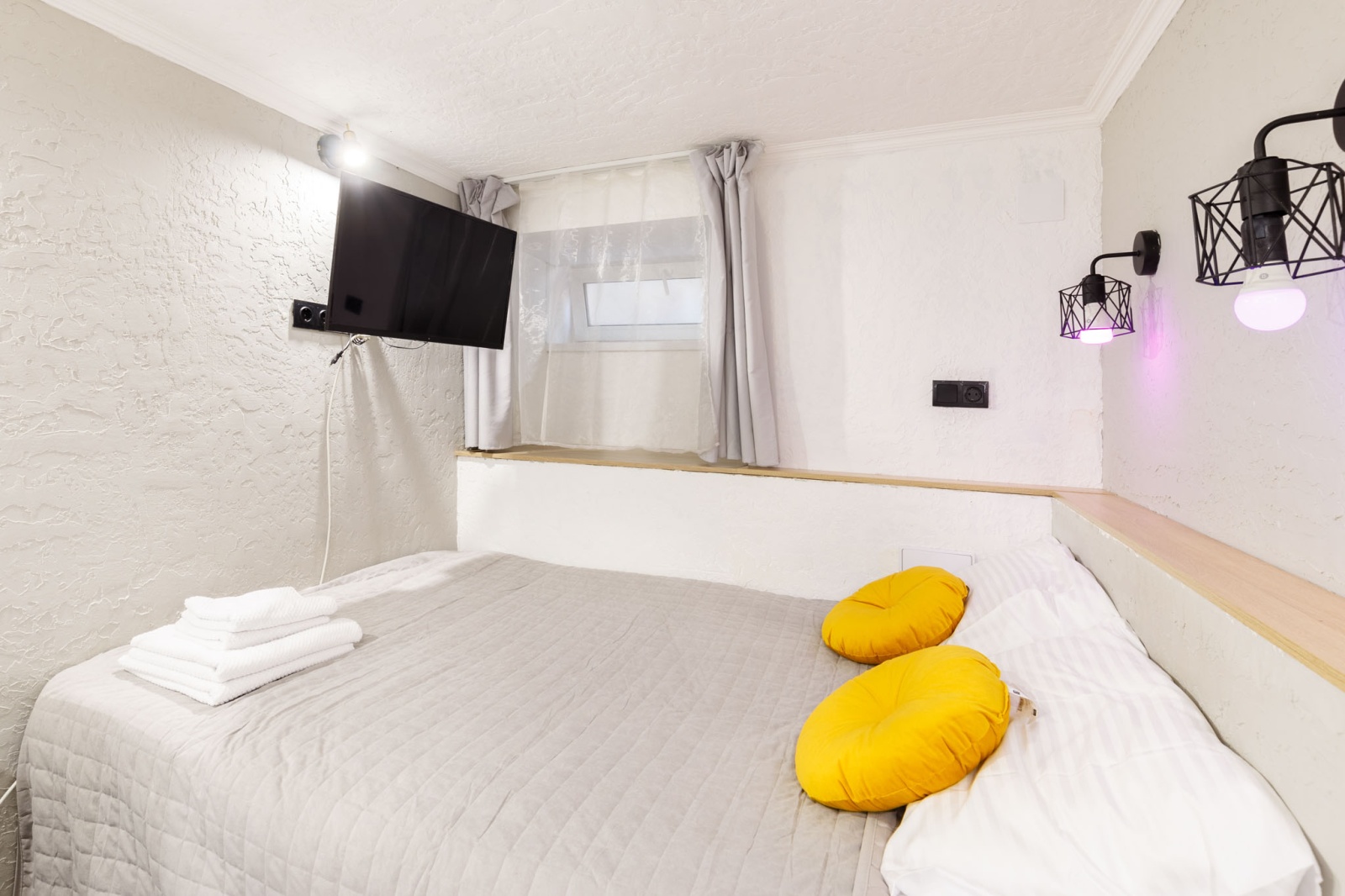 Комфортабельная, чистая, уютная студия в самом сердце Санкт-Петербурга!