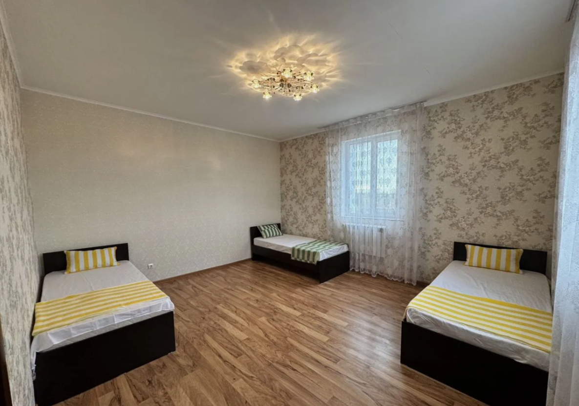 Аренда комфортабельного 5-к. дома, 400 м²
