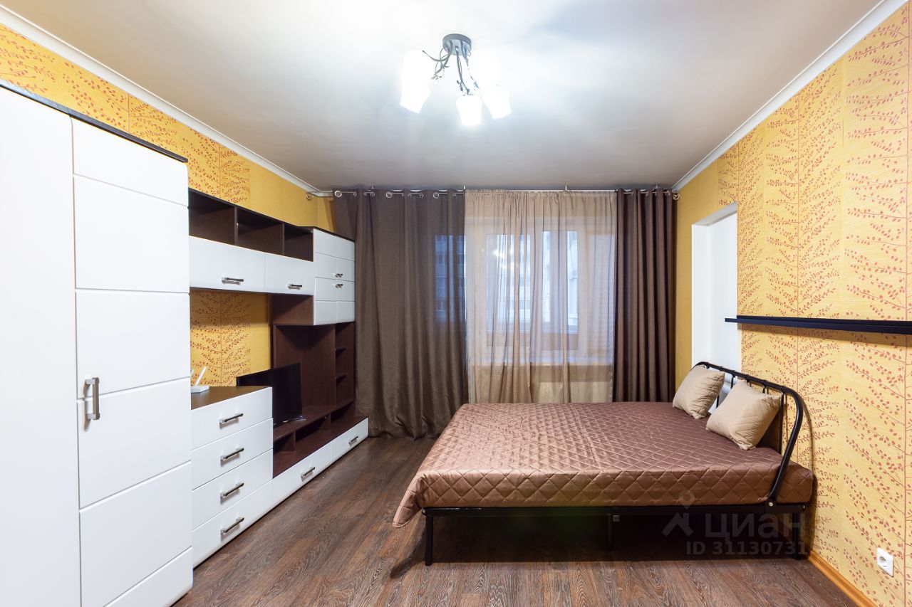 2-комнатная на Сизова 25