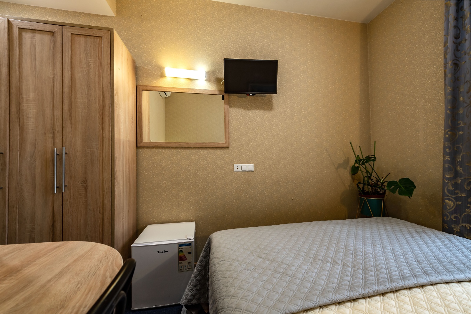 Номер компактный на Б.Конюшенной