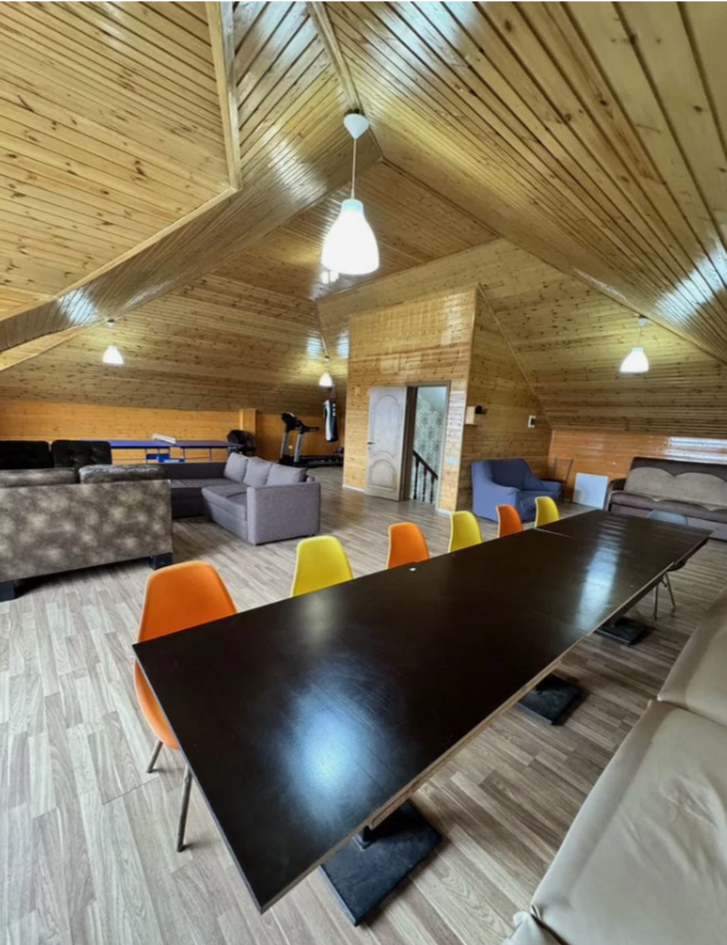 Аренда комфортабельного 5-к. дома, 307,7 м²
