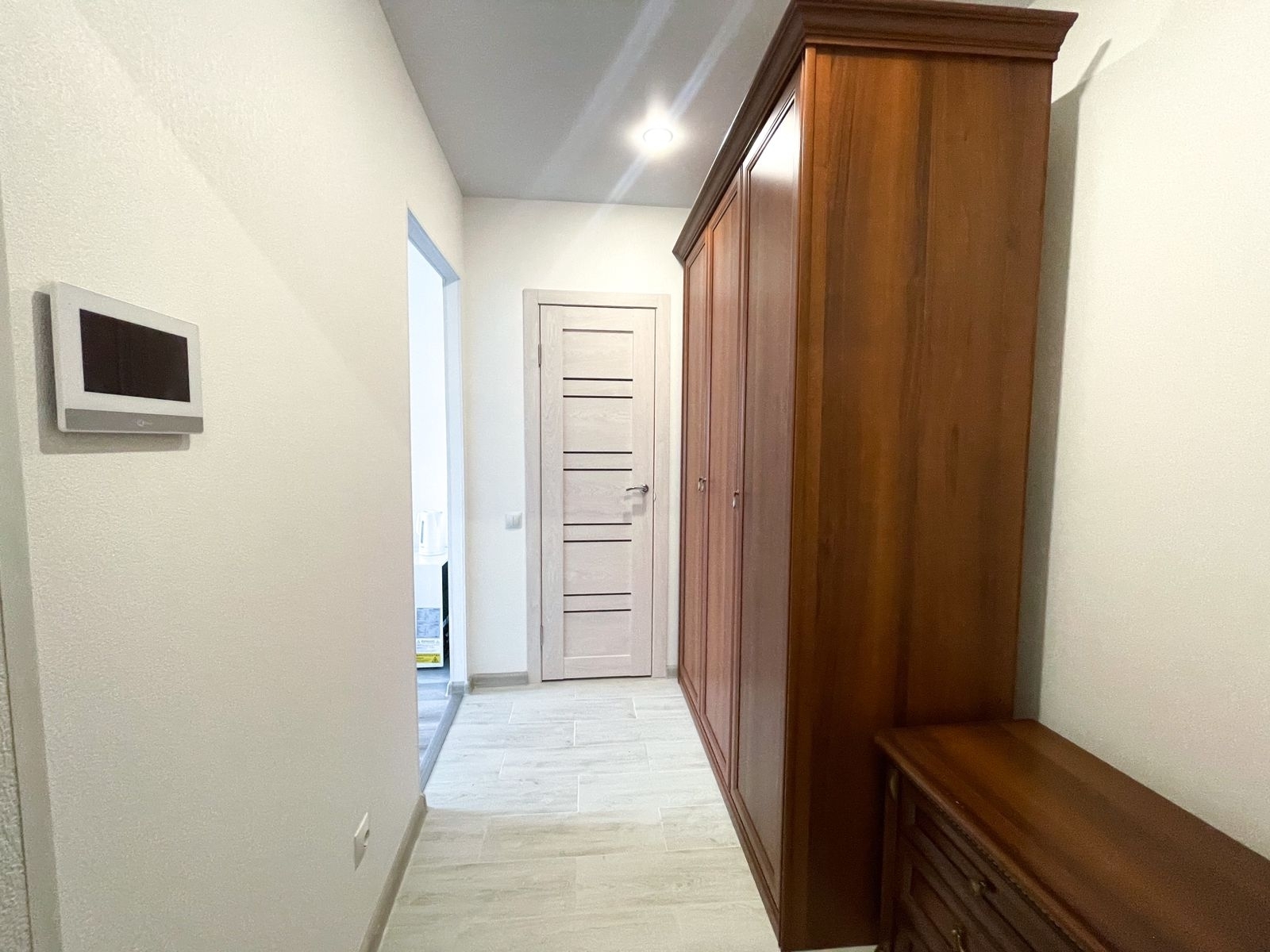 Пара суток на Авиаторов Балтики 25