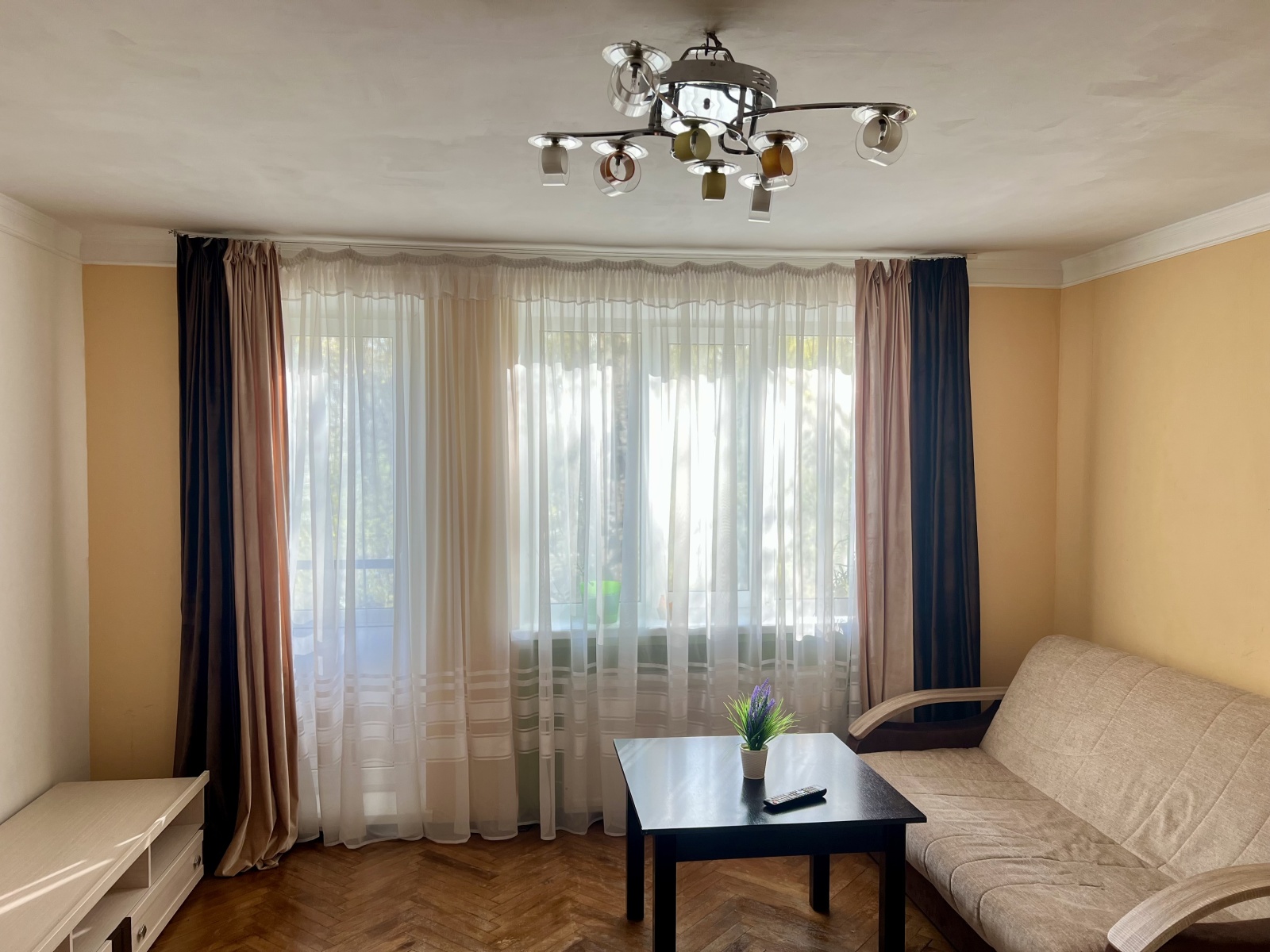 Уютная Квартира У Вредена !