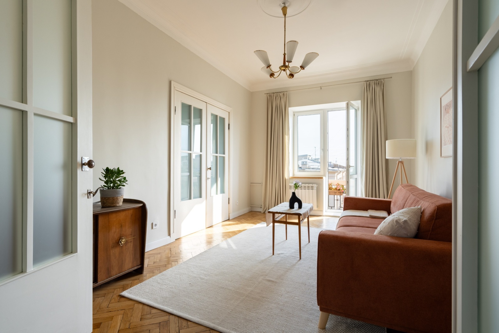 Квартира возле метро Лесная