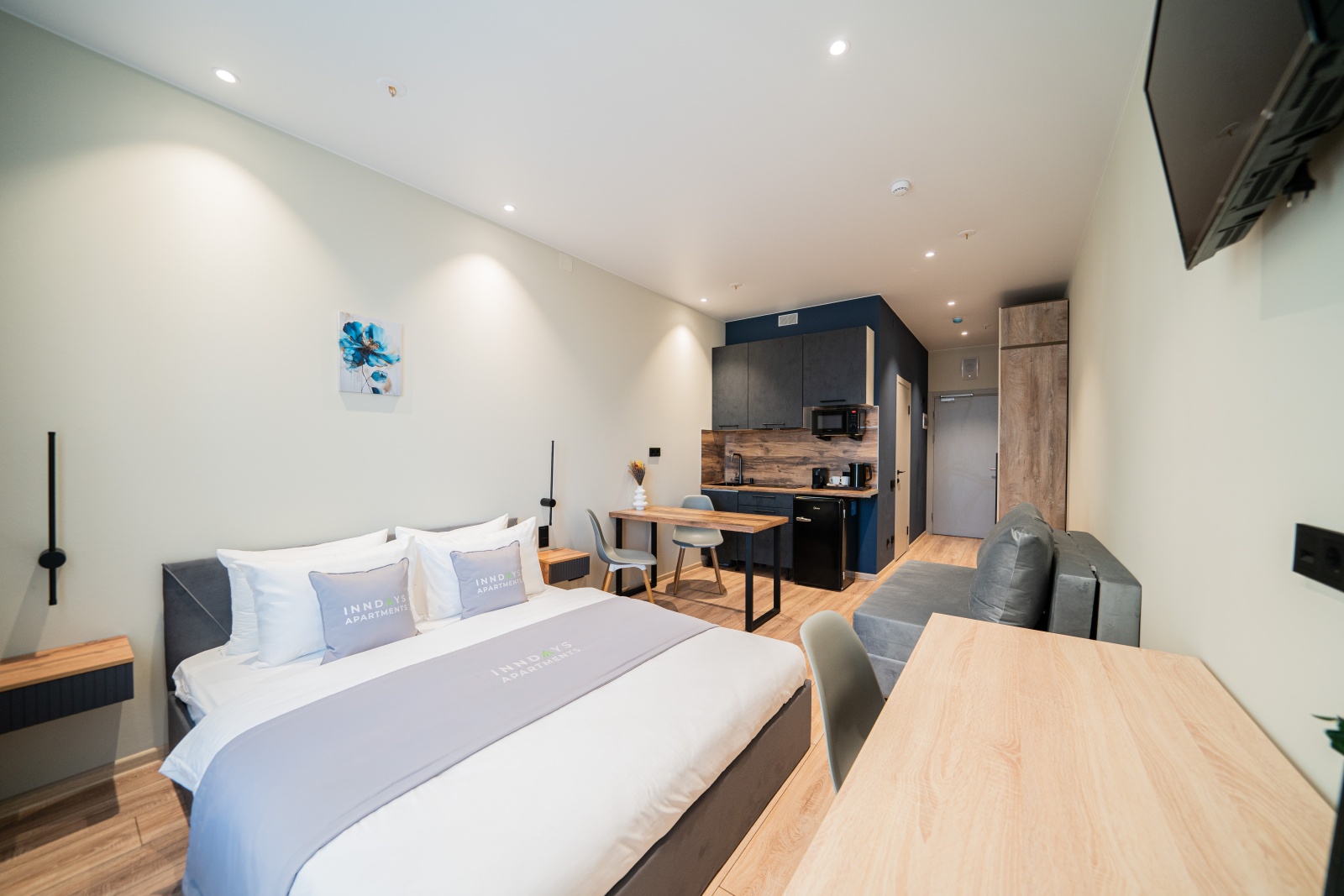 Inndays Apartments на Ладожской