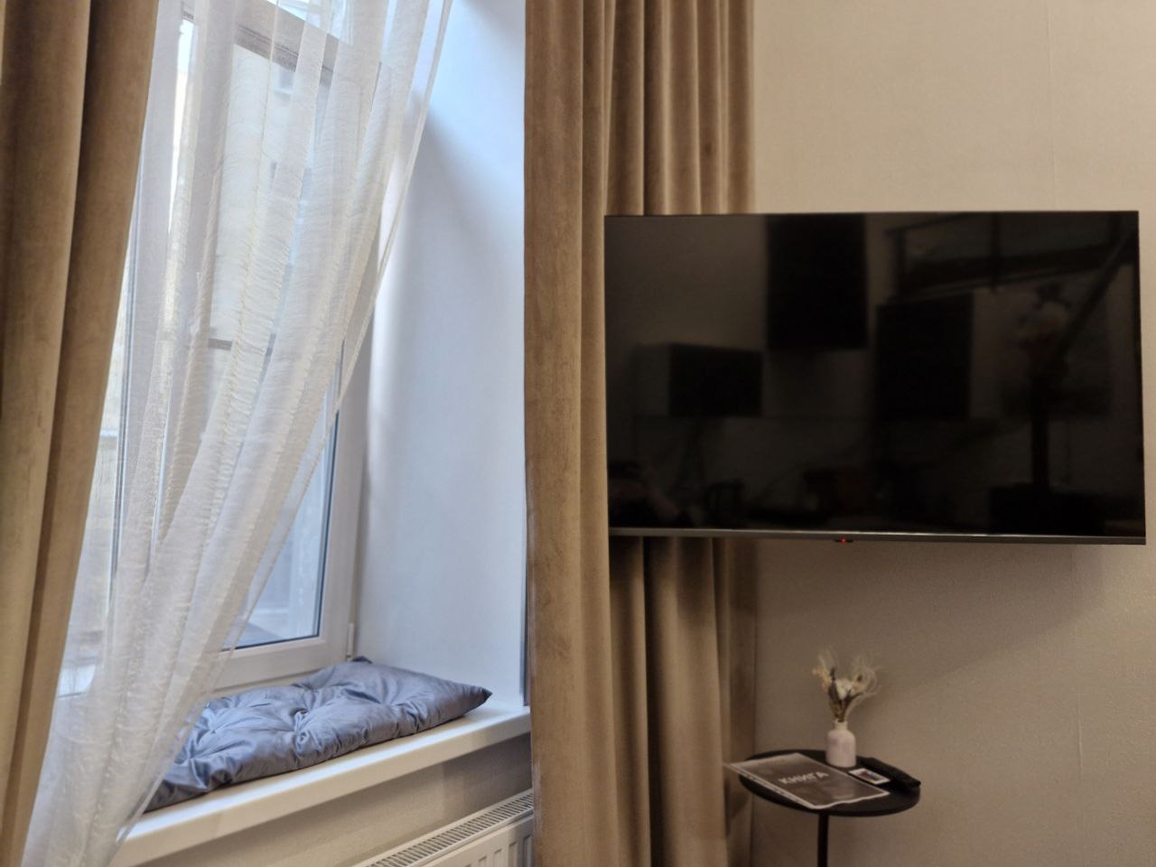 Квартира-студия APARTS в историческом центре, Боровая 11-13