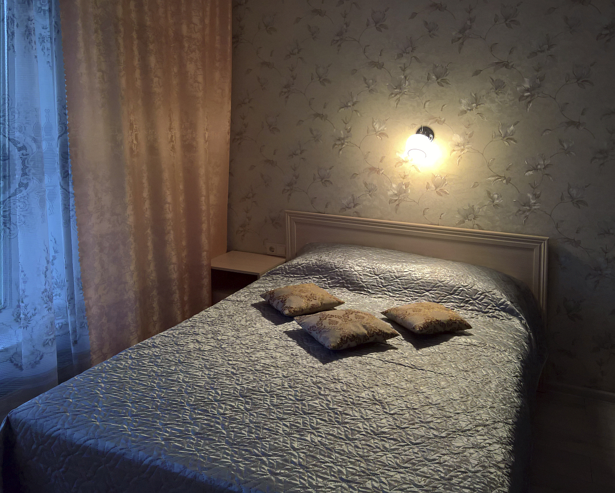 Студия для двоих у Мед. Центра Репродукции