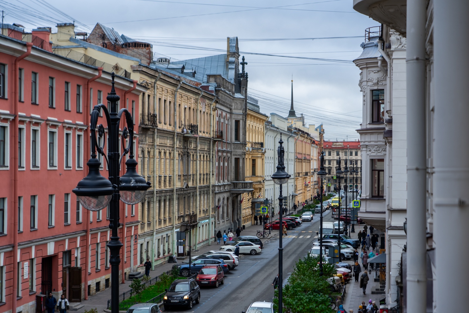 Стильная студия в центре с парковкой