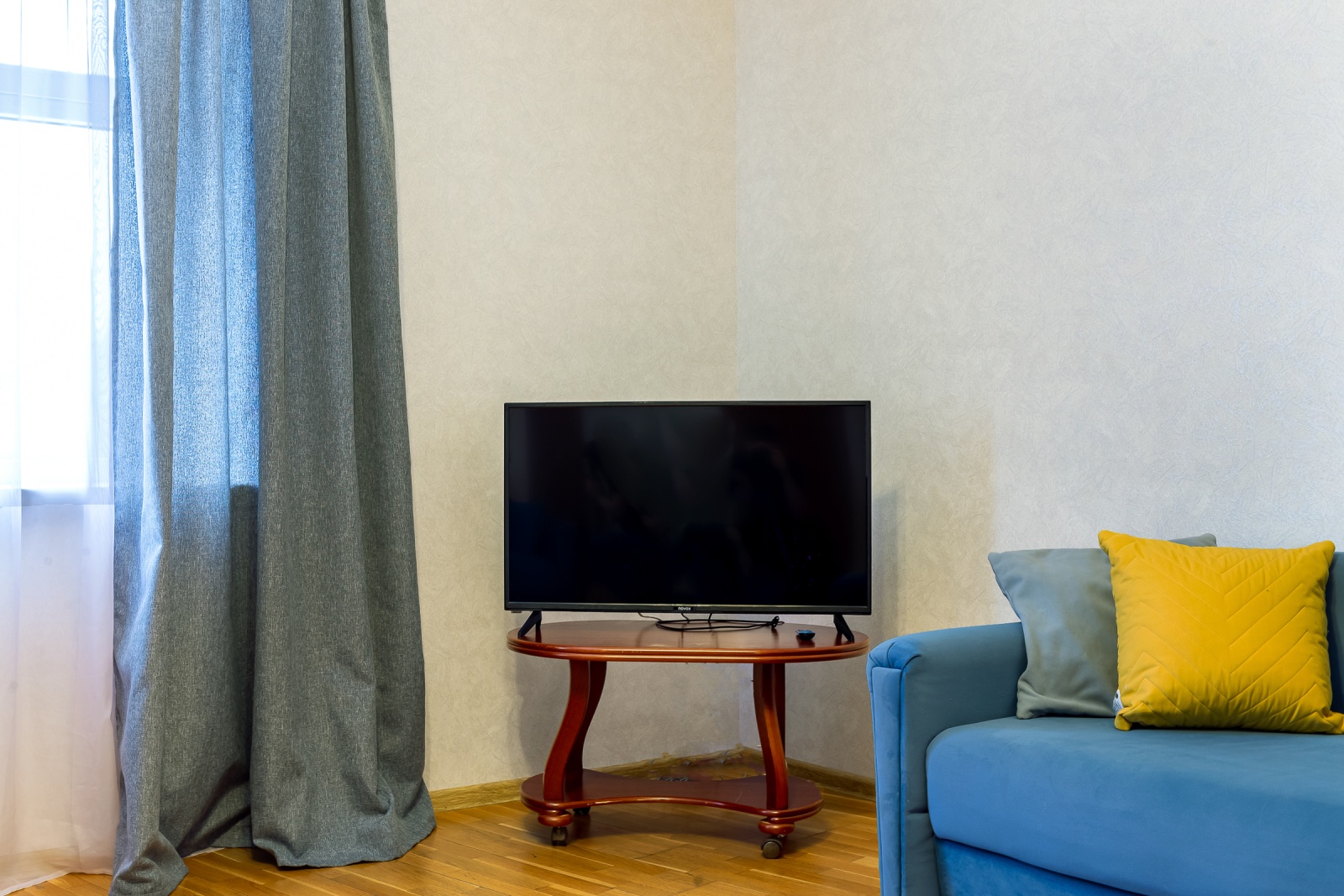 2-комнатная на Коломяжском 36/2