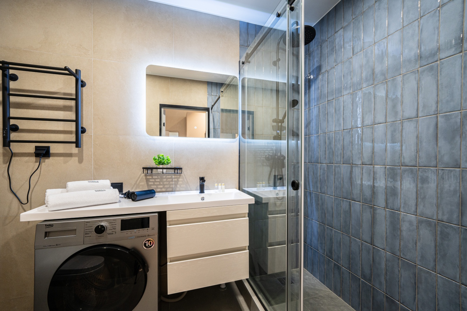 Inndays Apartments на Ладожской