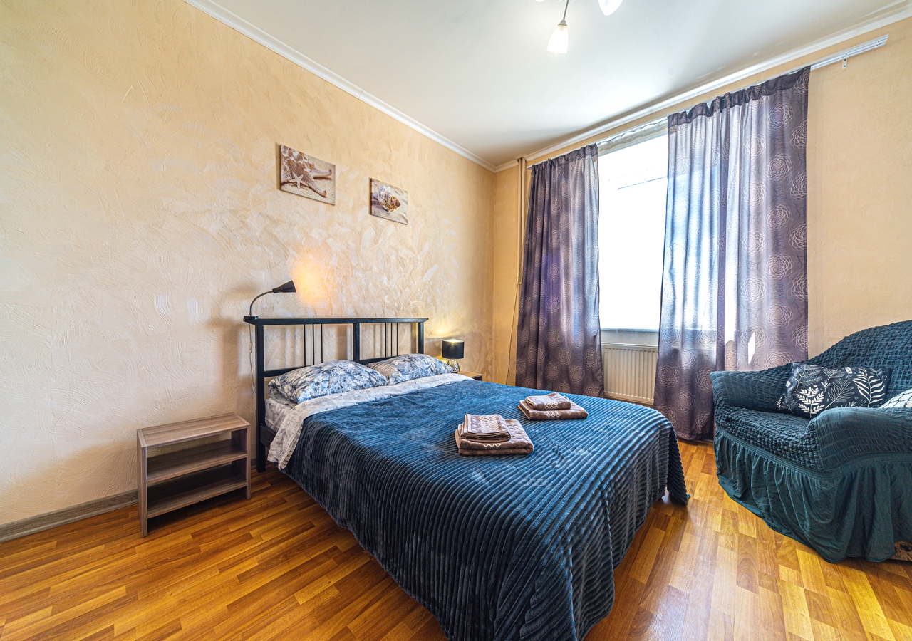 Двухкомнатная квартира около института Профсоюзов