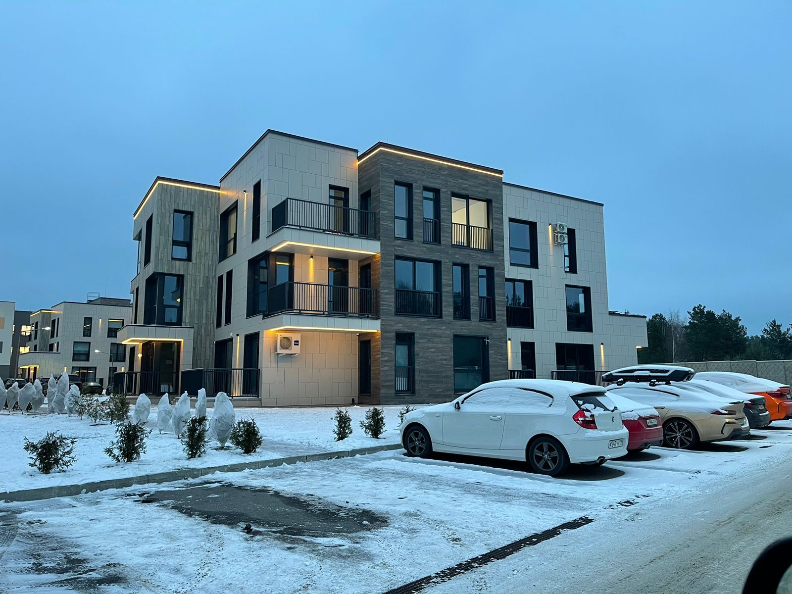 Современная квартира с видом на природу