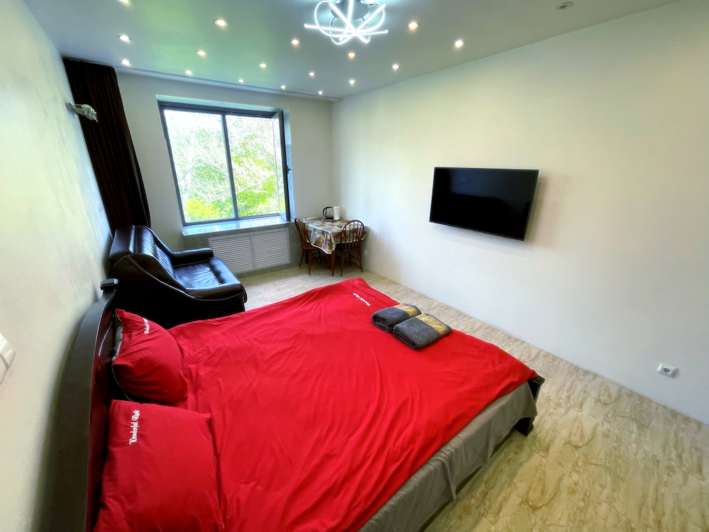 Савушкина 104 Апартаменты для 1-2 взрослых и 1-2 детей с видом на Елагин Остров