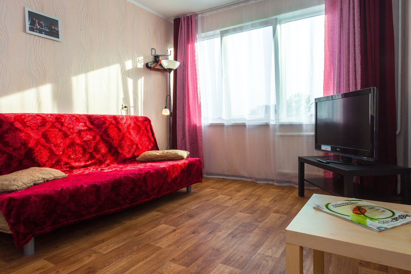 Однокомнатная на Белы Куна 13 к.4